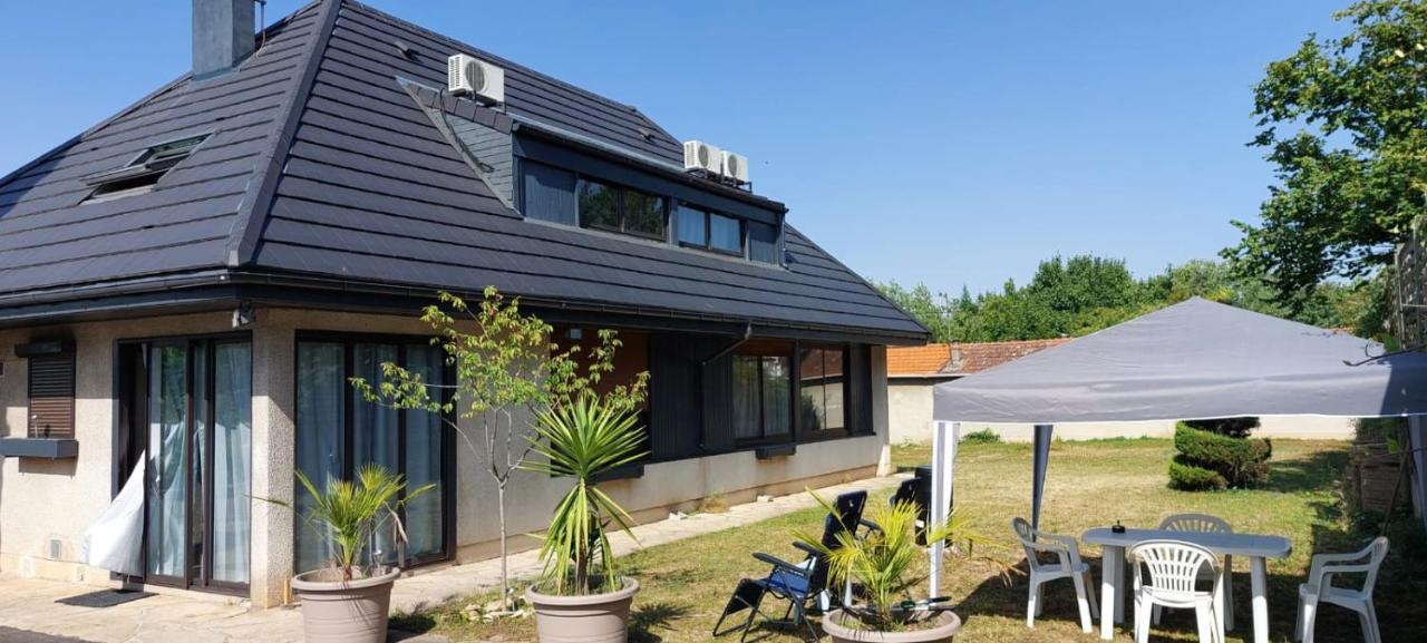 L'Escale Du Monde Bed & Breakfast Venissieux Ngoại thất bức ảnh